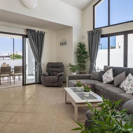 פלאיה בלנקה Casa Dubh Linn מראה חיצוני תמונה