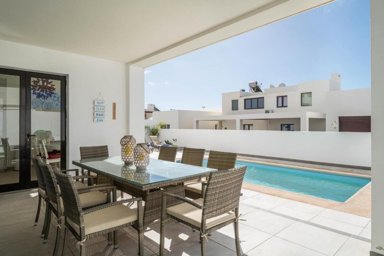 פלאיה בלנקה Casa Dubh Linn מראה חיצוני תמונה